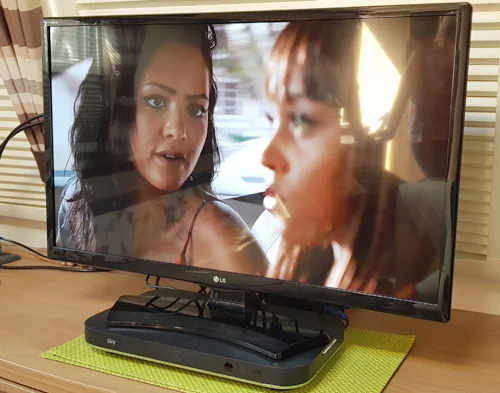 Sky-Q-Box-TV-2